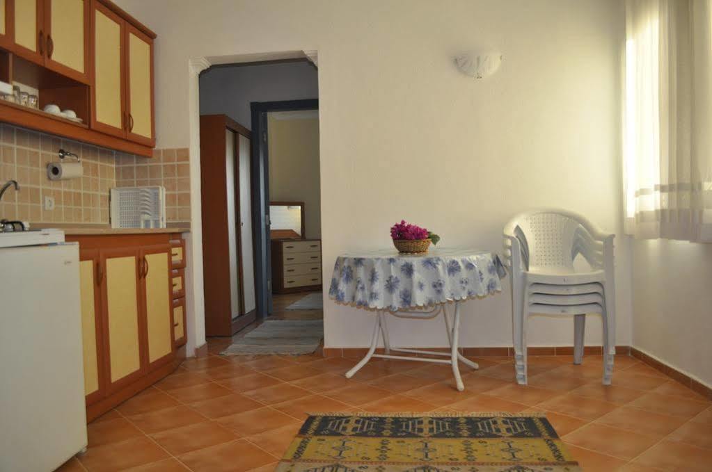 Dogan Apart Hotel Göcek Buitenkant foto